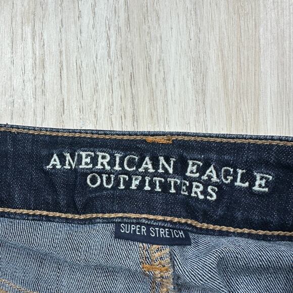 American Eagle Tomgirl Distressed Raw Hem Dark Wash Super Stretch Denim Jeans 6 - Picture 10 of 15